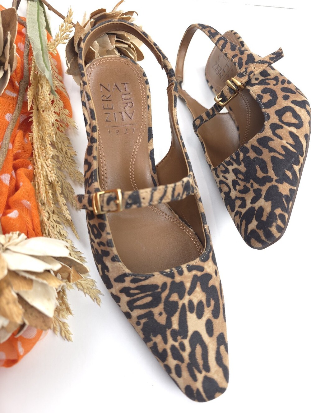 New NATURALIZER Leopard Print Slingback Mary Jane Kitten Heel Pumps Sz 6m - Picture 2 of 9